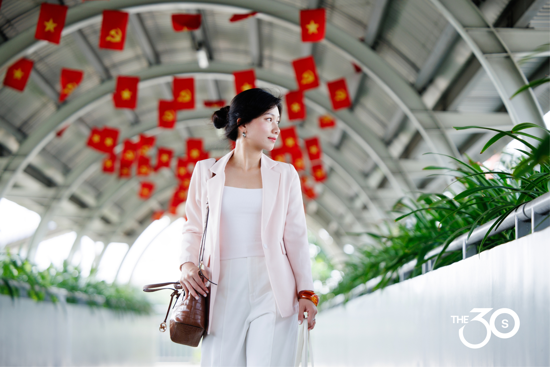 Cất &ocirc; t&ocirc; đi metro, &ldquo;chị Dung&rdquo; ở TP.HCM tiết kiệm 52 triệu một năm: Mua v&agrave;ng, ăn sang cũng thấy an t&acirc;m hẳn - Ảnh 6.