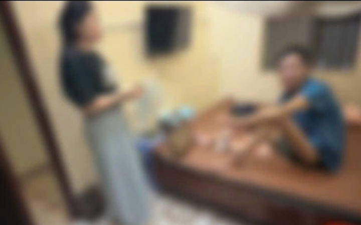 Nhắn tin nhờ c&ocirc;ng an phường, người phụ nữ t&igrave;m được cha sau 30 năm thất lạc- Ảnh 1.