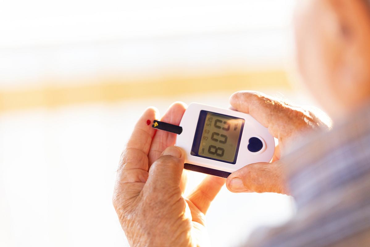 Ki&ecirc;ng ăn đường suốt 3 năm, người đ&agrave;n &ocirc;ng 55 tuổi vẫn suy thận nặng, b&aacute;c sĩ lắc đầu: &ldquo;Vấn đề lại kh&ocirc;ng nằm ở đường&rdquo;- Ảnh 3.