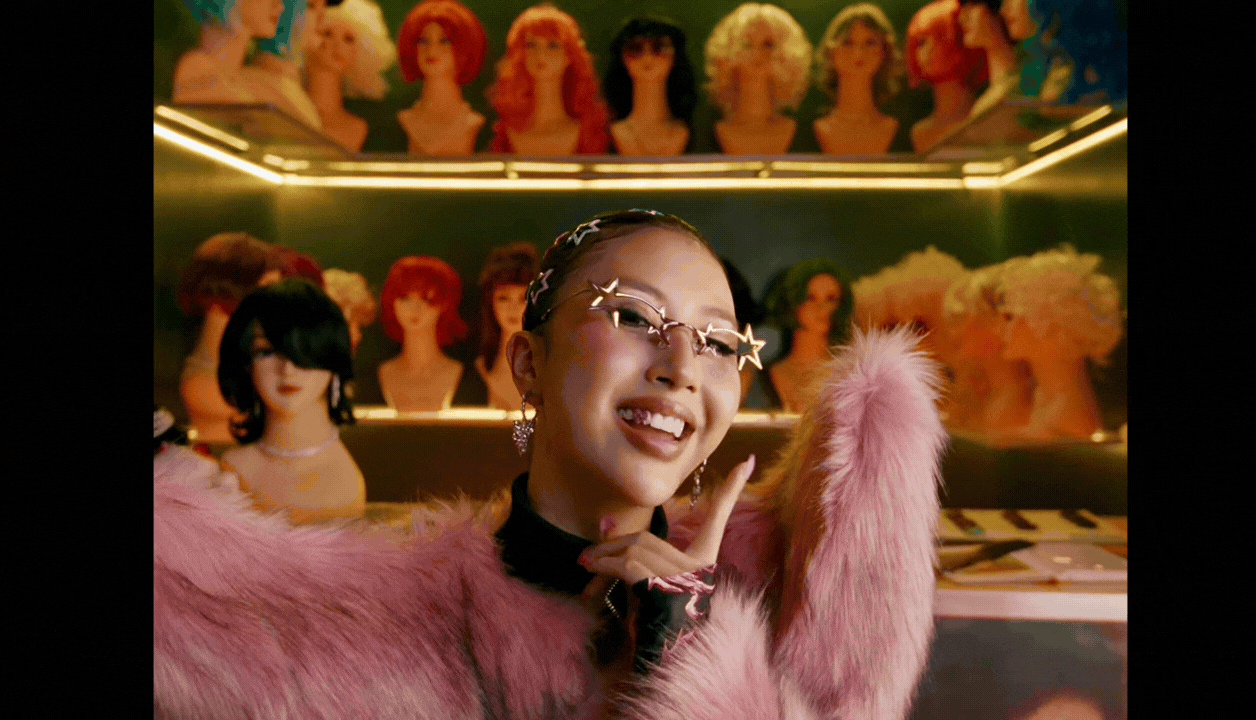 Trấn Th&agrave;nh: Xem MV Quỳnh Anh Shyn tưởng của CL hay Lady Gaga- Ảnh 2.