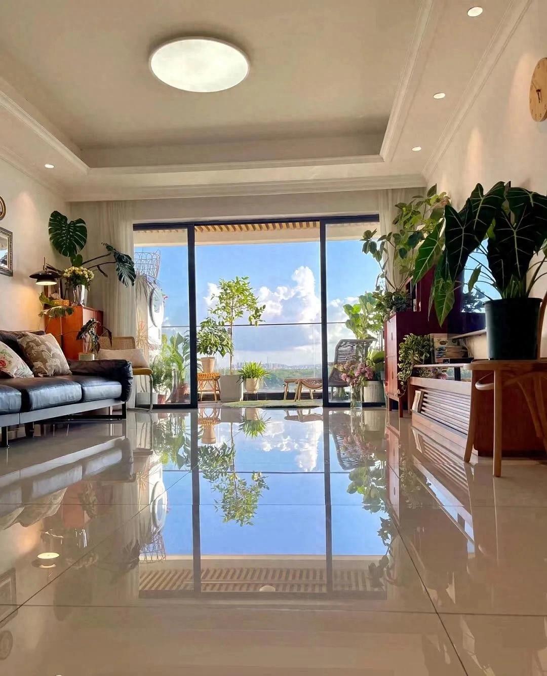 Ng&ocirc;i nh&agrave; hướng biển của người phụ nữ 40 tuổi sống một m&igrave;nh: Kh&ocirc;ng cần xa hoa vẫn đủ đầy, mỗi ng&agrave;y như đang nghỉ dưỡng- Ảnh 1.