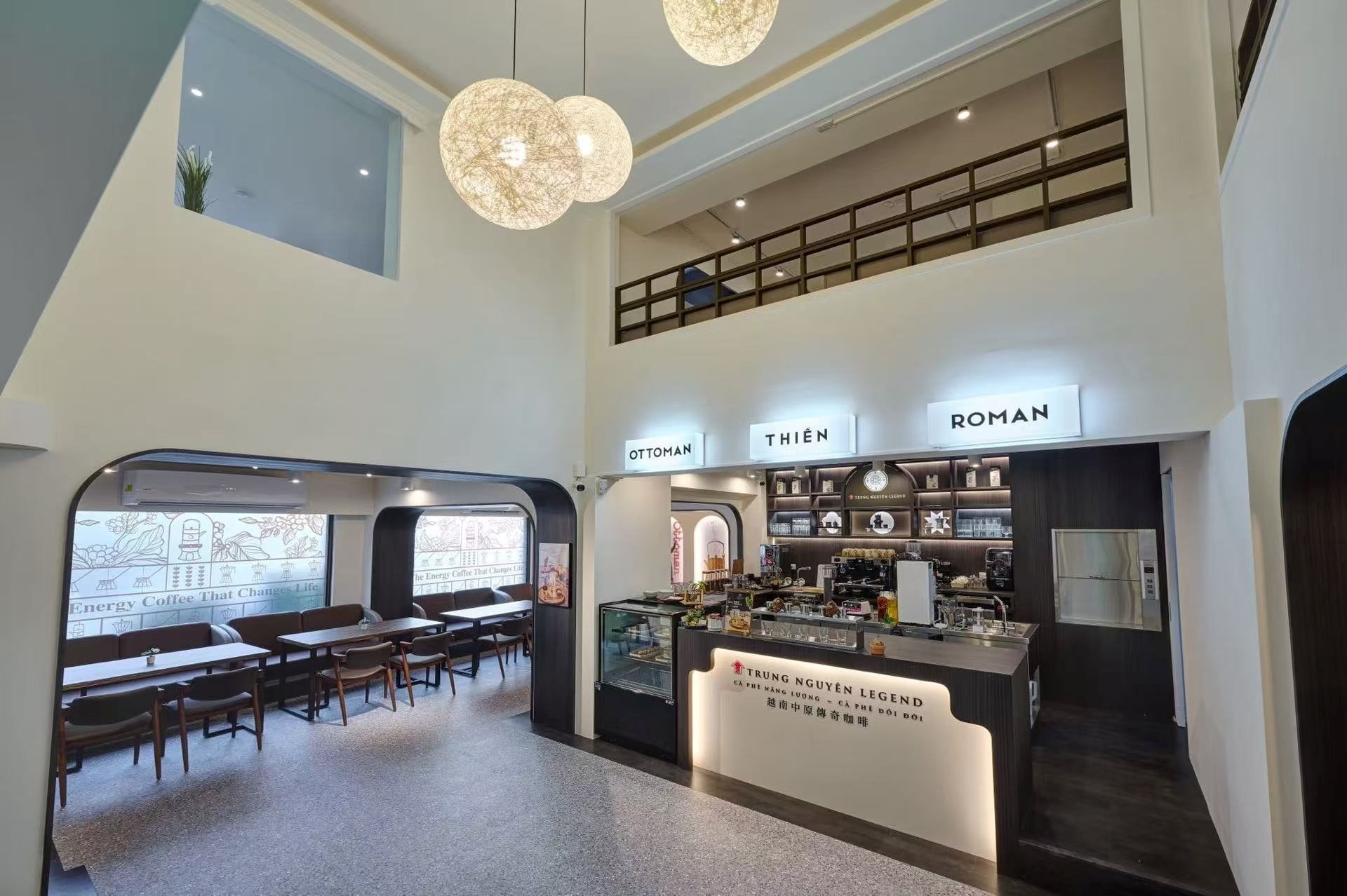 Lần đầu ti&ecirc;n, &ocirc;ng Đặng L&ecirc; Nguy&ecirc;n Vũ b&aacute;n phở, b&aacute;nh m&igrave; kẹp thịt tại khu đất v&agrave;ng ở Đ&agrave;i Loan- Ảnh 4.