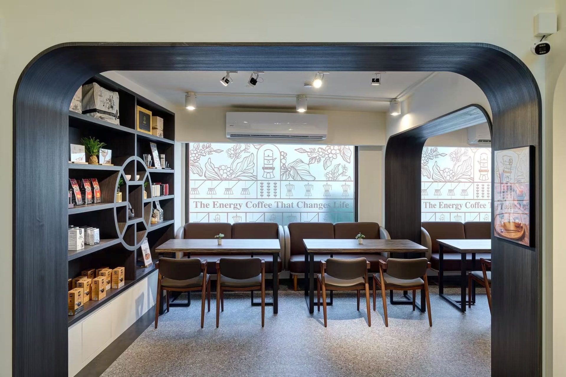 Lần đầu ti&ecirc;n, &ocirc;ng Đặng L&ecirc; Nguy&ecirc;n Vũ b&aacute;n phở, b&aacute;nh m&igrave; kẹp thịt tại khu đất v&agrave;ng ở Đ&agrave;i Loan- Ảnh 3.