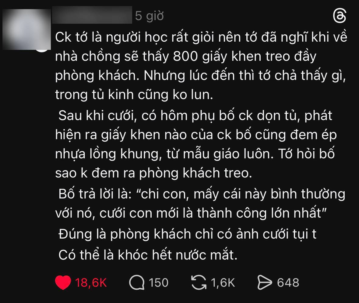 Con d&acirc;u thắc mắc sao nh&agrave; kh&ocirc;ng treo giấy khen, bố chồng trả lời 1 c&acirc;u 10 điểm: Th&igrave; ra người EQ cao l&agrave; thế n&agrave;y sao?- Ảnh 1.