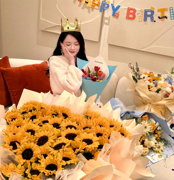 Nhan sắc g&acirc;y sốc của Trần Kiều &Acirc;n khiến 30 triệu người xấu hổ- Ảnh 2.