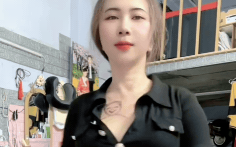 Mẹ Thuỳ Ti&ecirc;n: 