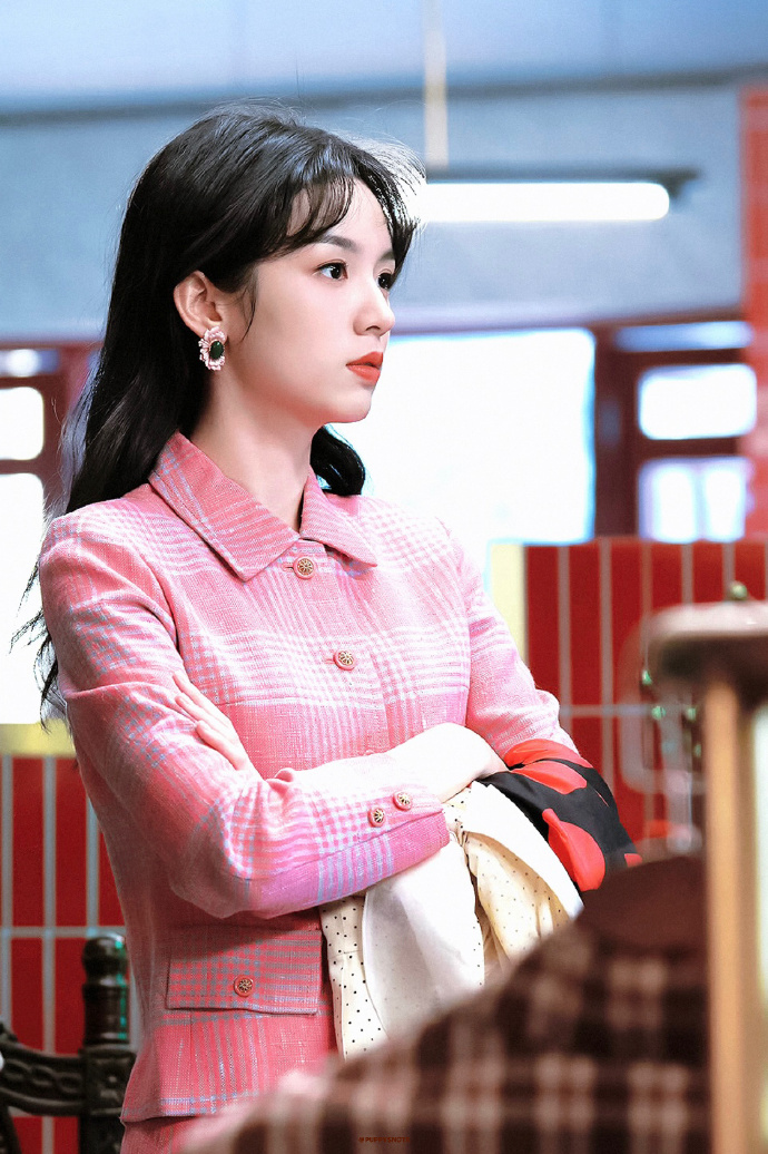 C&ocirc; d&acirc;u đẹp nhất Trung Quốc hiện tại: Sắc v&oacute;c ngọc ng&agrave; vạn người ao ước, l&agrave;n da như được dệt bằng &aacute;nh trăng- Ảnh 9.