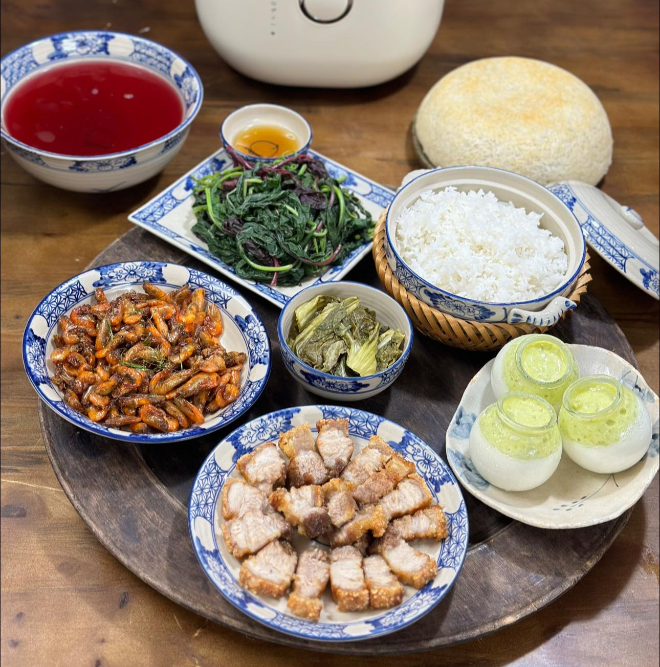 Tham gia thử thách "50k nấu mâm cơm 4 người ăn vô tư": Chị gái ở Hà Nội cầu cứu ngay ngày đầu tiên!- Ảnh 6. Tham gia thử thách "50k nấu mâm cơm 4 người ăn vô tư": Chị gái ở Hà Nội cầu cứu ngay ngày đầu tiên!- Ảnh 6.