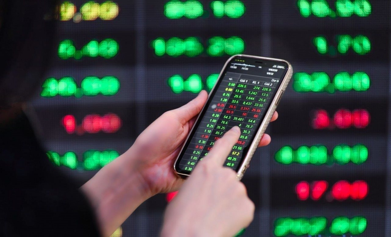 VN-Index 4 năm li&ecirc;n tiếp mất điểm trong th&aacute;ng 4: Lịch sử lặp lại hay lần n&agrave;y sẽ kh&aacute;c?- Ảnh 1.