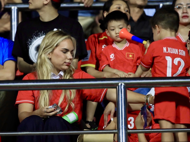 Gia đ&igrave;nh Xu&acirc;n Son g&acirc;y sốt với "lớp học tiếng Việt" tại nh&agrave;, tổ ấm nhỏ "điểm 10" cho sự nỗ lực h&ograve;a nhập- Ảnh 4.