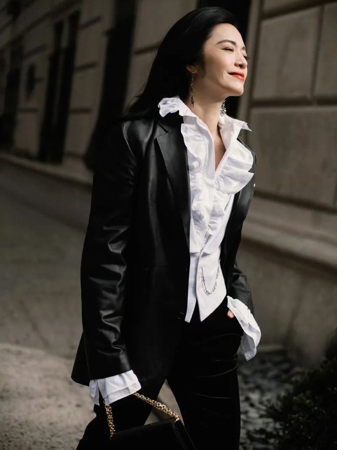 Tưởng "sến sẩm" nhưng đ&acirc;y lại l&agrave; chi tiết cứu rỗi mọi v&oacute;c d&aacute;ng, l&agrave;m khuynh đảo tủ đồ nhất năm 2026- Ảnh 22.