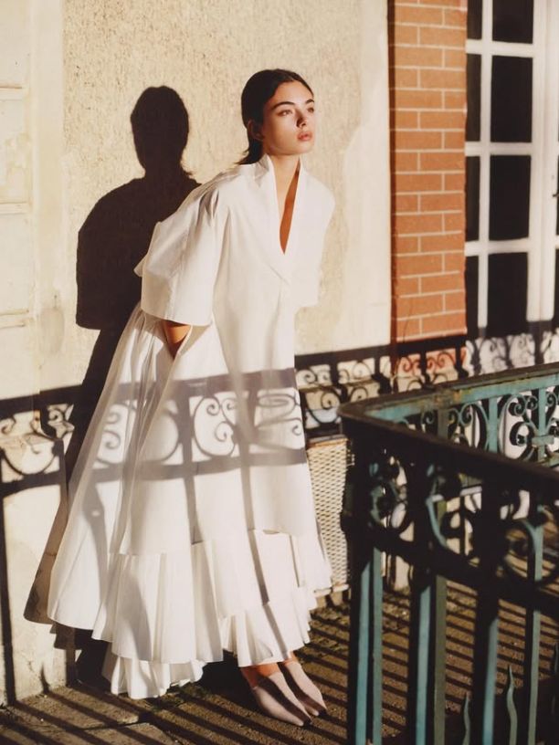 Tưởng "sến sẩm" nhưng đ&acirc;y lại l&agrave; chi tiết cứu rỗi mọi v&oacute;c d&aacute;ng, l&agrave;m khuynh đảo tủ đồ nhất năm 2026- Ảnh 14.