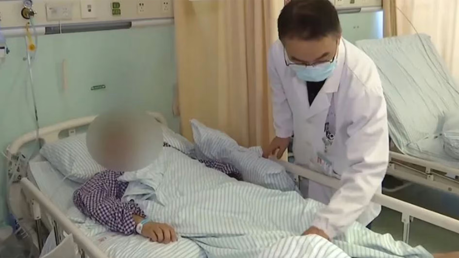 Người đ&agrave;n &ocirc;ng 33 tuổi đột quỵ sau khi đi m&aacute;t xa: 4 v&ugrave;ng tr&ecirc;n cơ thể tr&aacute;nh để ai chạm v&agrave;o- Ảnh 3.