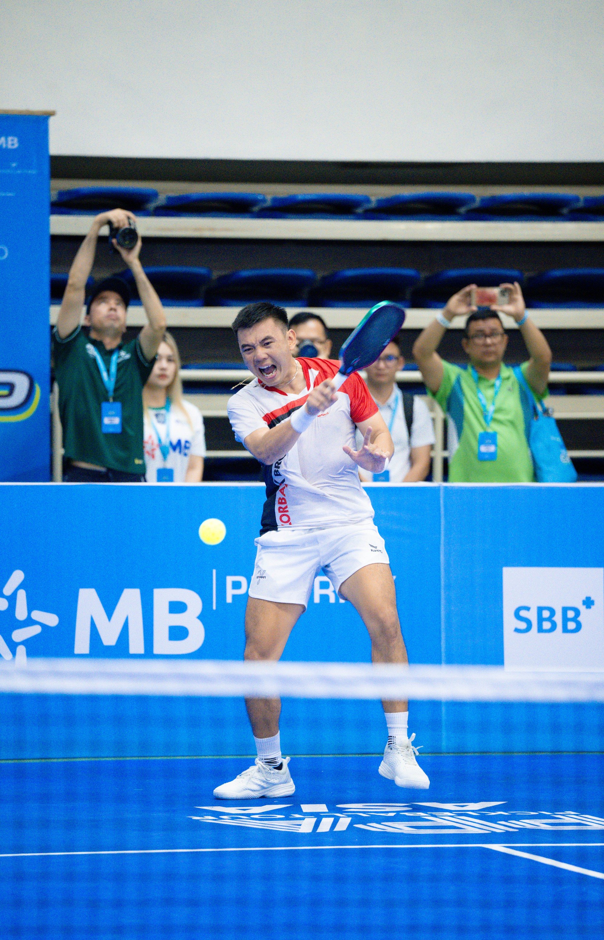 Chiến thắng của L&yacute; Ho&agrave;ng Nam xứng đ&aacute;ng được động vi&ecirc;n hơn l&agrave; bị chỉ tr&iacute;ch- Ảnh 4.