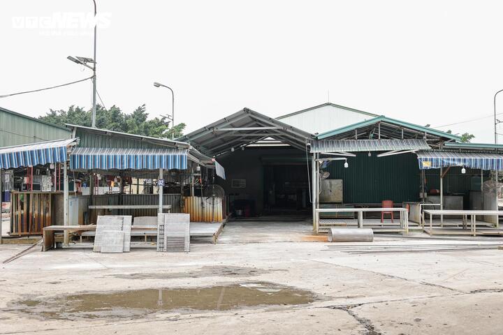 Cận cảnh l&ograve; mổ tuồn gần 300 tấn lợn bệnh v&agrave;o trường học, chợ đầu mối ở H&agrave; Nội- Ảnh 2.