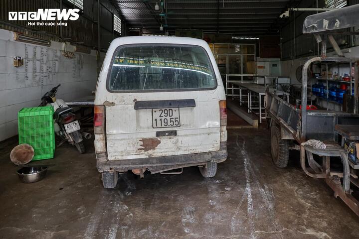 Cận cảnh l&ograve; mổ tuồn gần 300 tấn lợn bệnh v&agrave;o trường học, chợ đầu mối ở H&agrave; Nội- Ảnh 17.