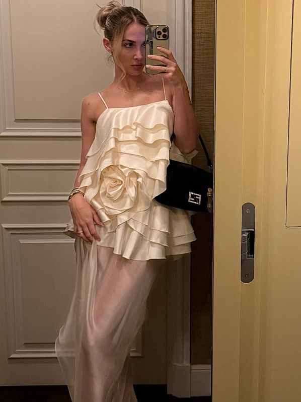 Tưởng "sến sẩm" nhưng đ&acirc;y lại l&agrave; chi tiết cứu rỗi mọi v&oacute;c d&aacute;ng, l&agrave;m khuynh đảo tủ đồ nhất năm 2026- Ảnh 20.