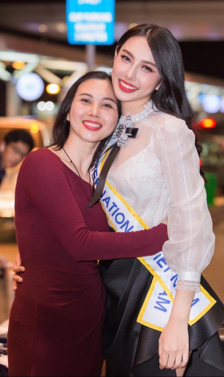 Mẹ Thuỳ Ti&ecirc;n: 