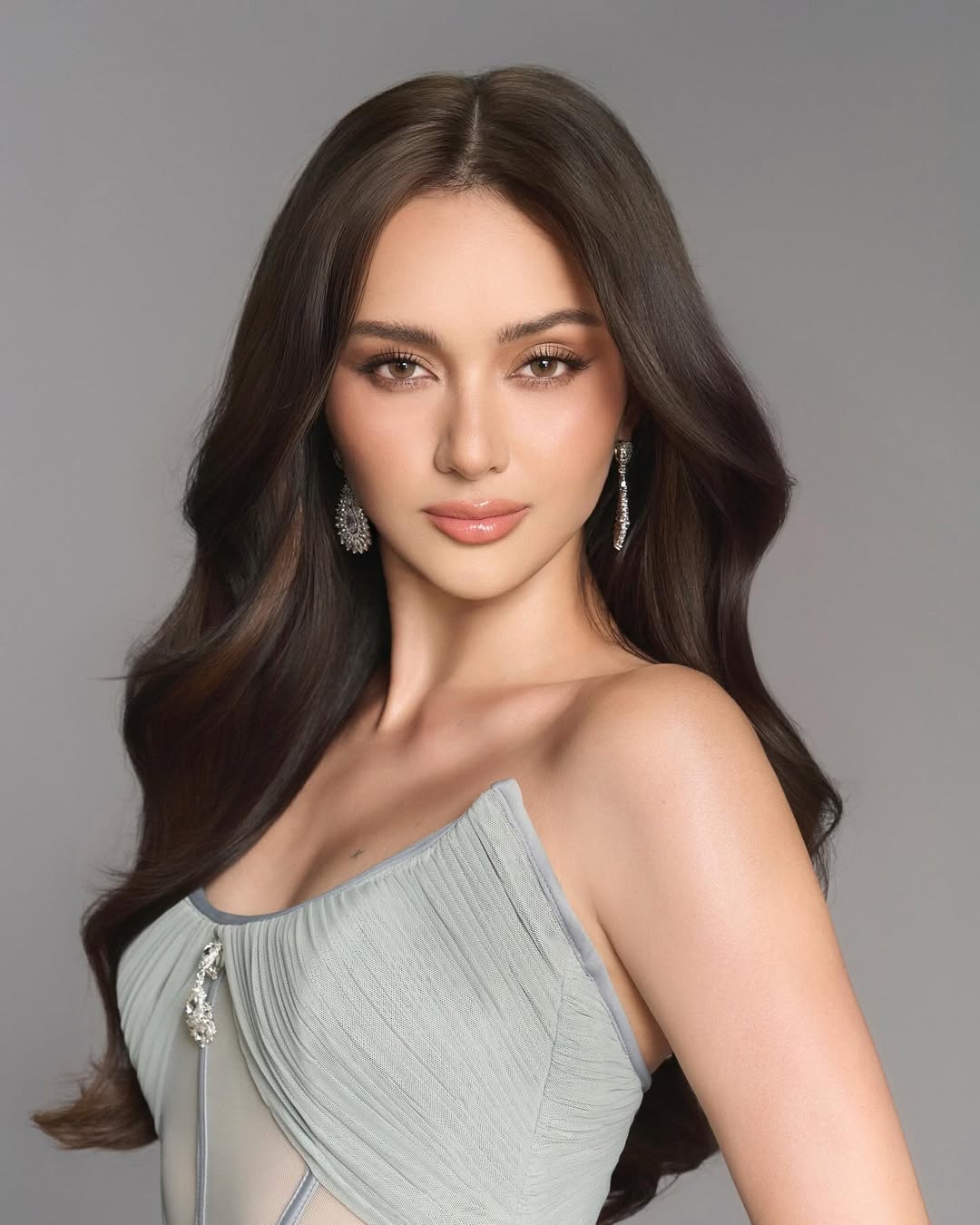 &Aacute; hậu Philippines 