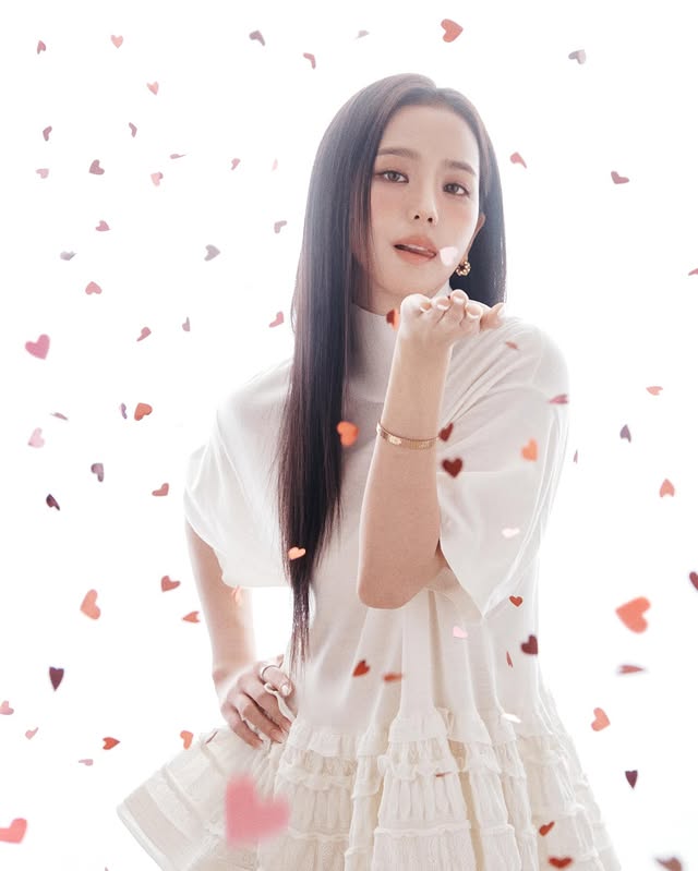 "Ph&uacute; b&agrave;" Jisoo (BLACKPINK) tậu nh&agrave; 132 tỷ đồng ở Mỹ?- Ảnh 1.