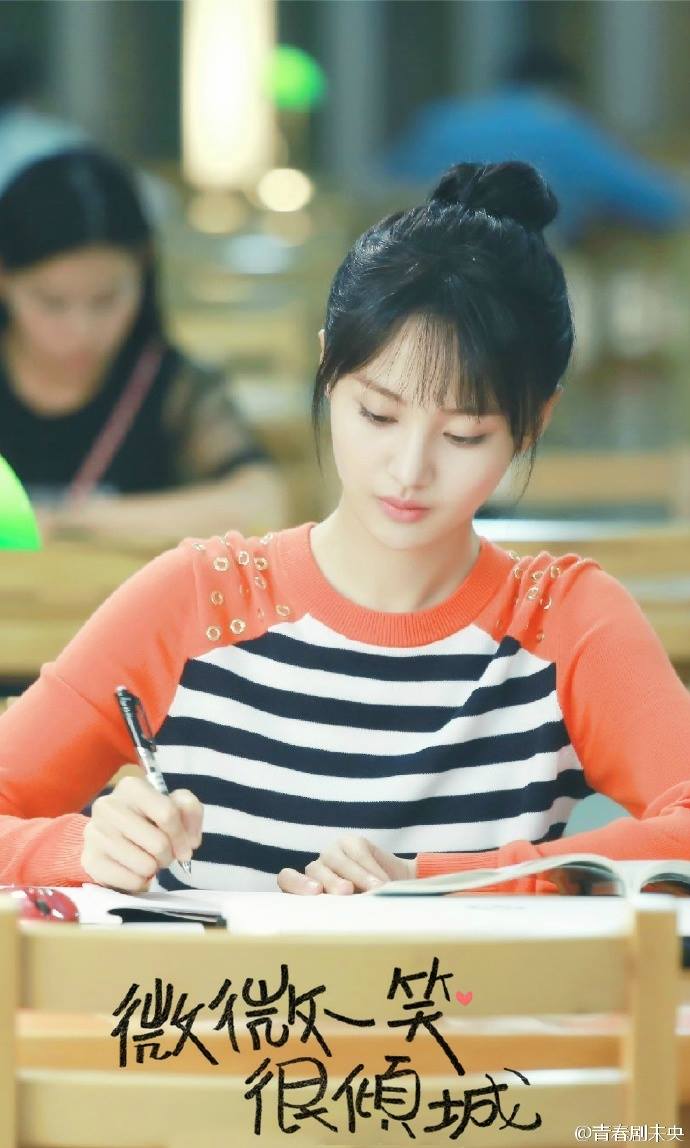 10 năm tr&ocirc;i qua đ&acirc;y vẫn l&agrave; nữ thần thanh xu&acirc;n đẹp nhất Trung Quốc: Visual tựa sương mai, ai nh&igrave;n cũng xi&ecirc;u l&ograve;ng- Ảnh 3.