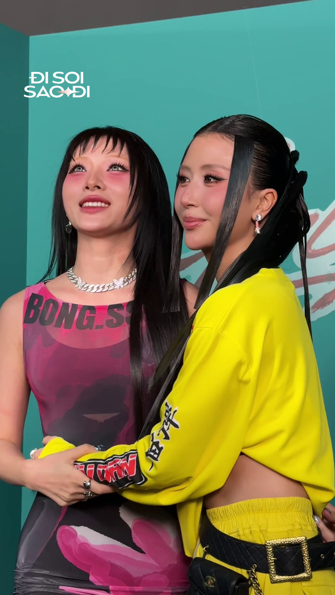 Thảm đỏ hot nhất h&ocirc;m nay: Trấn Th&agrave;nh c&ugrave;ng nửa showbiz hội tụ v&igrave; Quỳnh Anh Shyn, T&oacute;c Ti&ecirc;n - Chi Pu l&ecirc;n đồ &ldquo;chặt ch&eacute;m&rdquo;- Ảnh 9.