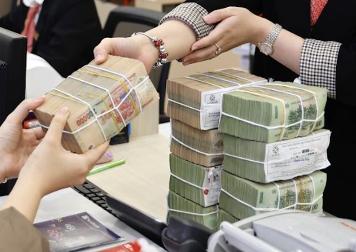 C&oacute; ng&acirc;n h&agrave;ng huy động tiền gửi với l&atilde;i suất "ưu đ&atilde;i" tới 10%/năm- Ảnh 3.