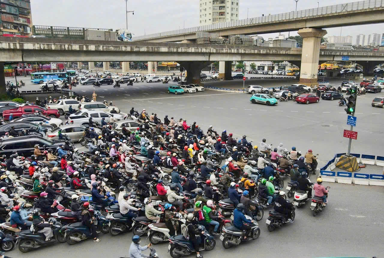 Khởi động "c&aacute;ch mạng" giao th&ocirc;ng xanh - Ảnh 1.