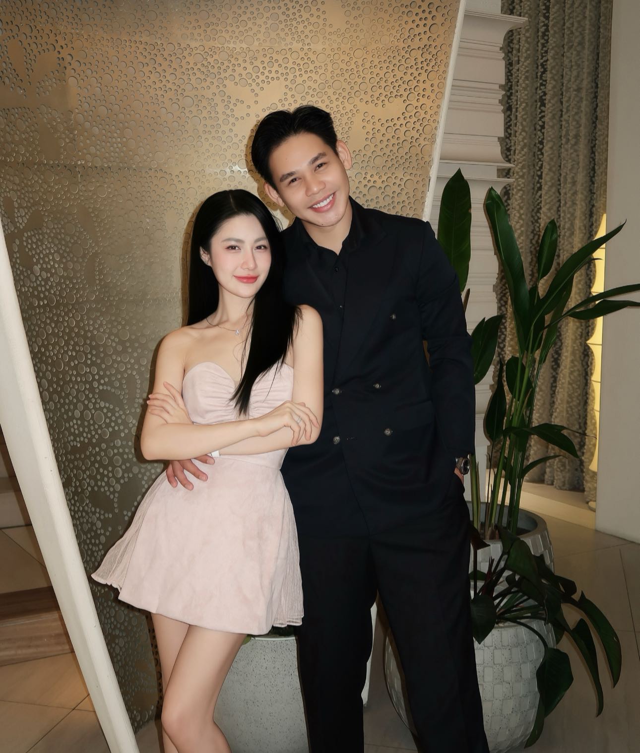 D&acirc;n mạng tr&agrave;n v&agrave;o livestream hỏi thẳng: &ldquo;Gon Pink c&oacute; ổn kh&ocirc;ng?&rdquo;, &Uacute;t Vũ tắt b&igrave;nh luận- Ảnh 5.