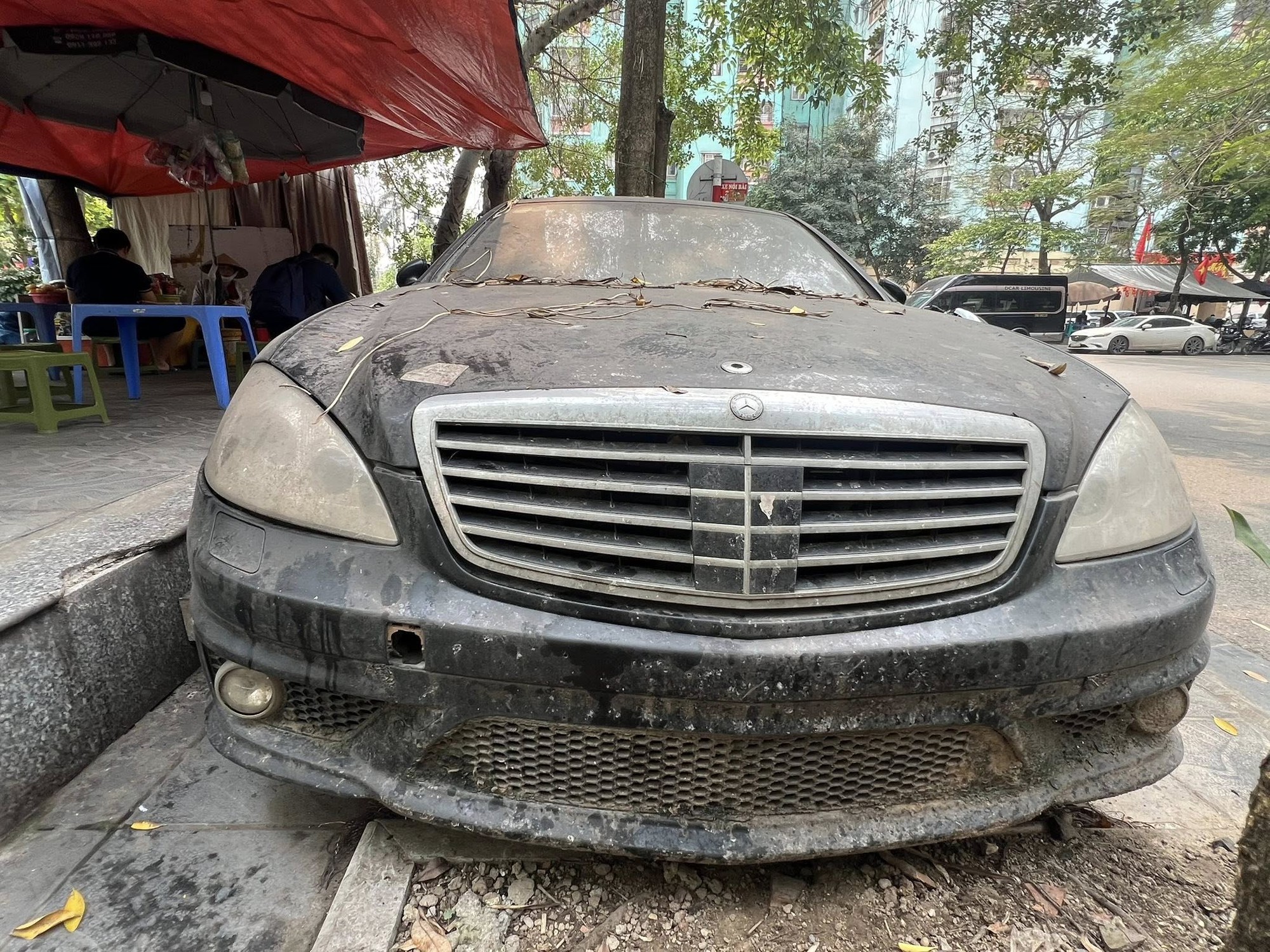 Đ&acirc;y l&agrave; số tiền phải trả nếu muốn mua một chiếc Mercedes-Benz S 63 AMG giống chiếc vừa bị &lsquo;cẩu&rsquo; tại H&agrave; Nội- Ảnh 4.