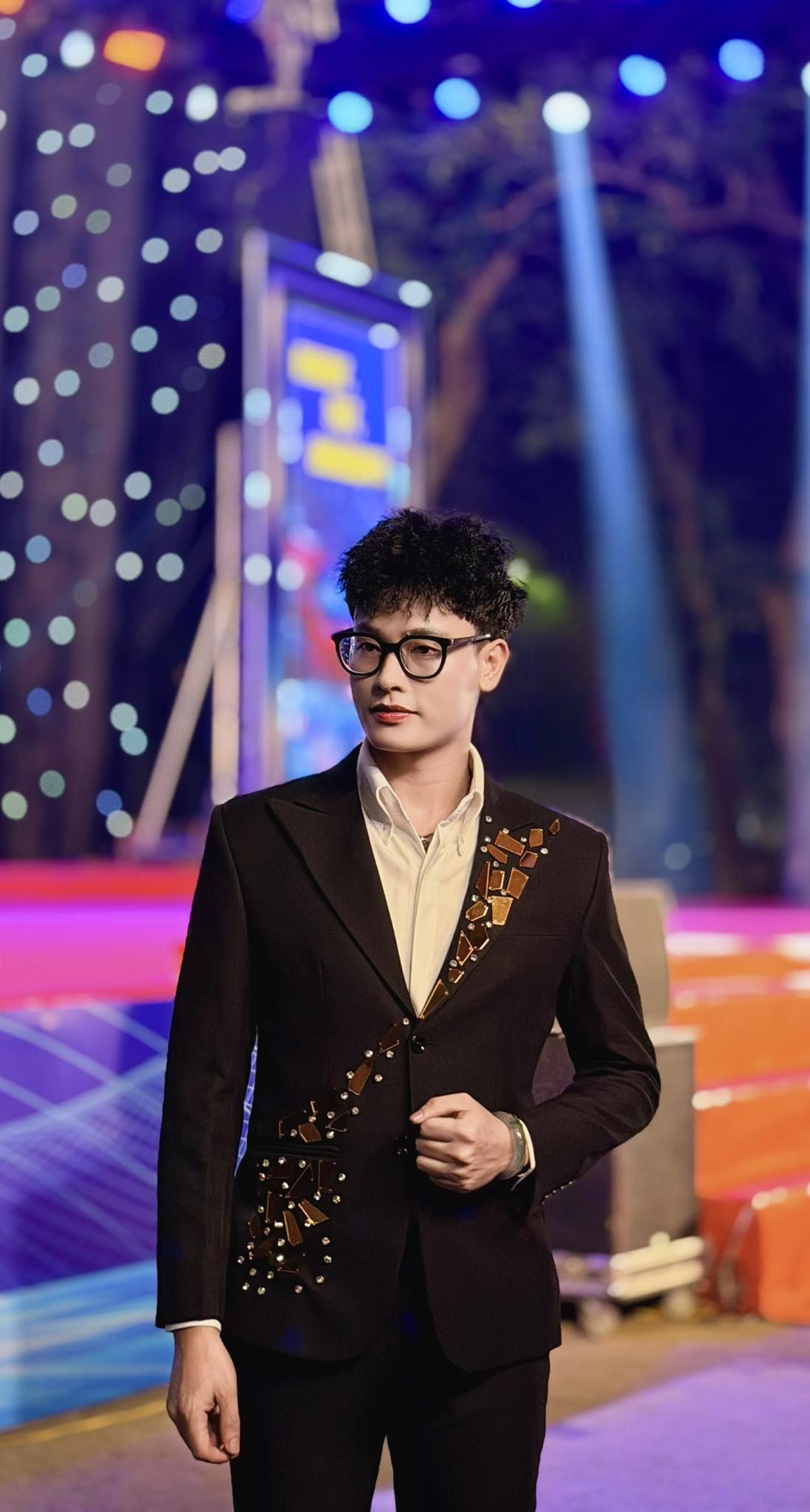 &ldquo;Opera h&aacute;t tiếng m&egrave;o k&ecirc;u&rdquo; được b&aacute;n v&eacute; biểu diễn: Thạc sĩ tại Học viện &Acirc;m nhạc Quốc gia g&acirc;y ch&uacute; &yacute;, phản ứng d&acirc;n mạng ra sao?- Ảnh 3.