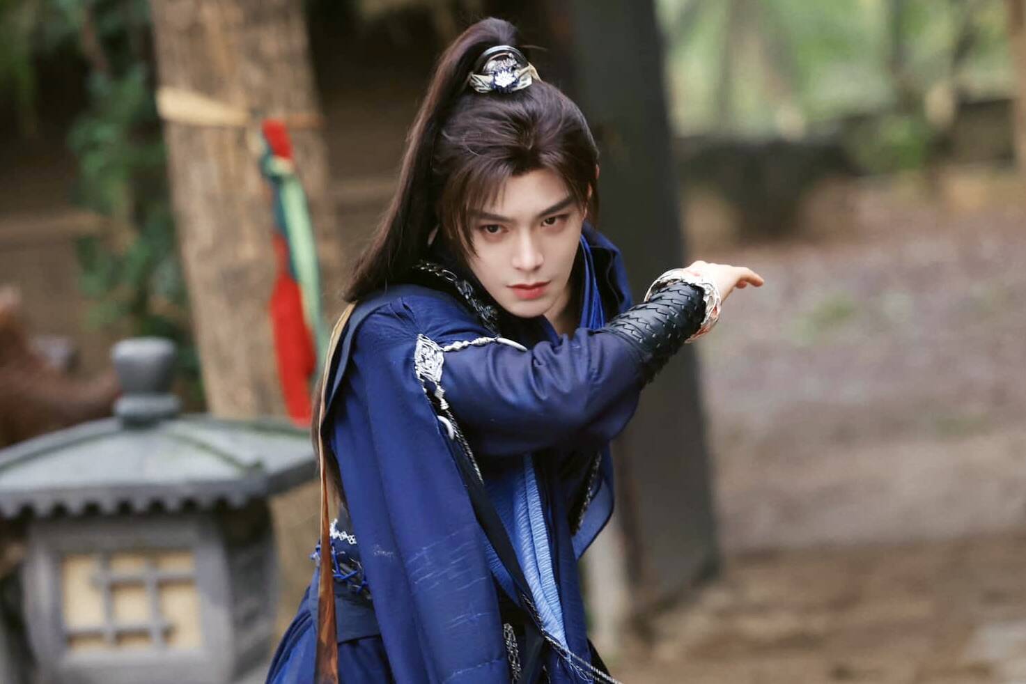 10 mỹ nam diễn dở nhất Trung Quốc: Trương Lăng H&aacute;ch xếp thứ 2, hạng 1 cả đời mang danh &ldquo;mặt liệt&rdquo;- Ảnh 10.