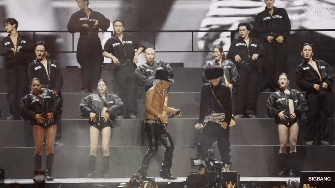 BIGBANG kết m&agrave;n Coachella 2026: Biển 80 ngh&igrave;n người b&ugrave;ng nổ, loạt hit huyền thoại trả lời cho cả thế giới biết như thế n&agrave;o l&agrave; Kpop! - Ảnh 6.