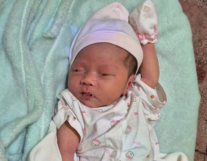 T&igrave;m cha mẹ ba trẻ sơ sinh bị bỏ rơi ở TPHCM - Ảnh 3.