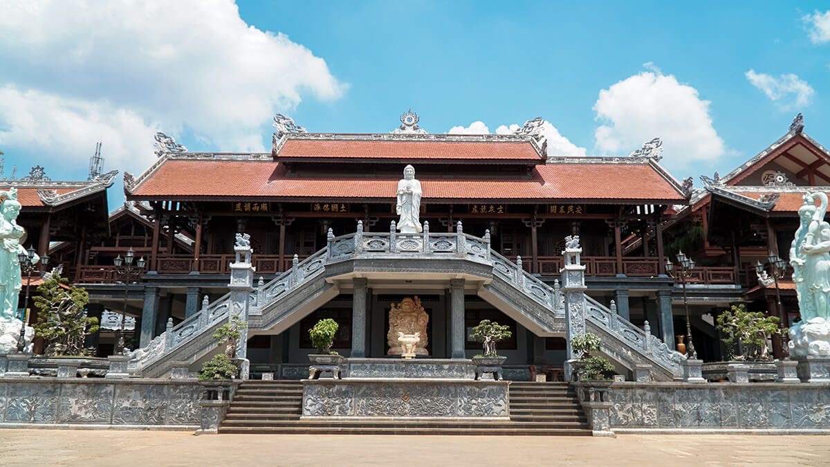 Đập tan định kiến đất đỏ bụi m&ugrave;, đ&ocirc; thị duy nhất T&acirc;y Nguy&ecirc;n thu hơn 13.000 tỷ đồng nhờ đường hầm cổ thụ xuy&ecirc;n l&ograve;ng phố n&uacute;i- Ảnh 7.