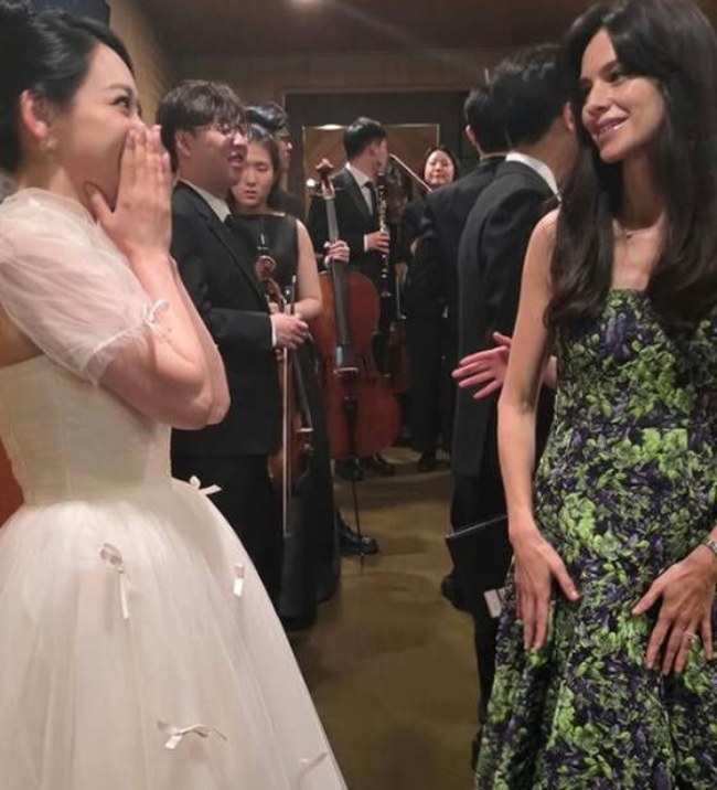 Nhan sắc thật của vợ Song Joong Ki - Ảnh 5.