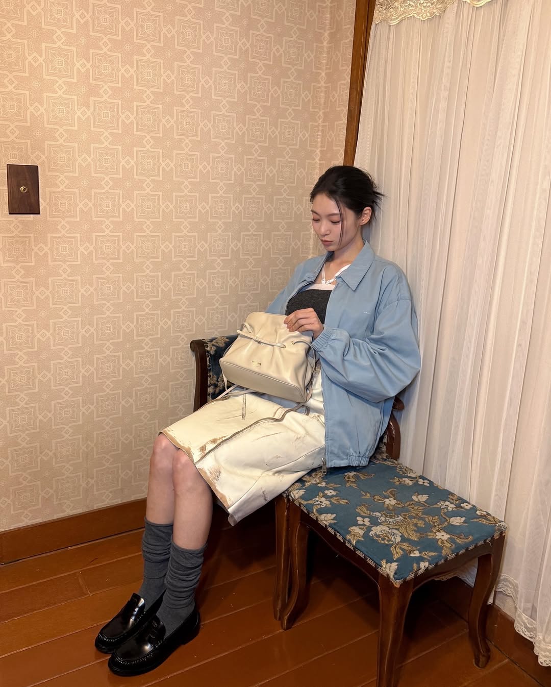 Mỹ nh&acirc;n đang khiến IU lu mờ: Đẹp ho&agrave;n hảo đến độ được v&iacute; như &ldquo;perfect queen&rdquo;- Ảnh 9.