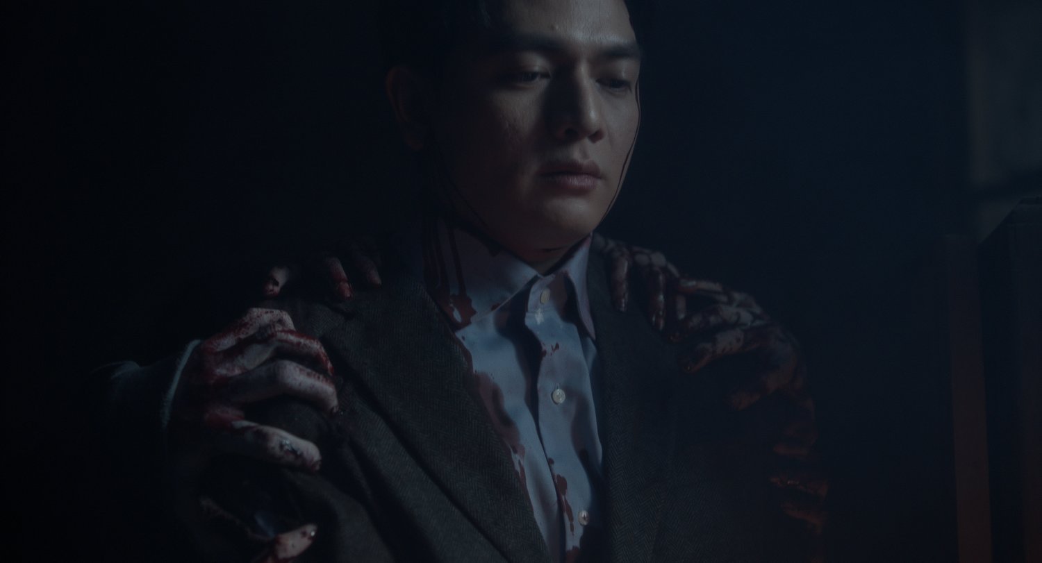 Chưa bao giờ thấy Ngọc Trinh bầm dập đến mức n&agrave;y- Ảnh 9.