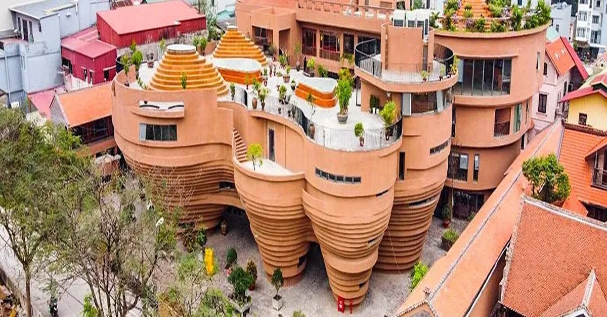 Vượt qua Mỹ v&agrave; &Uacute;c, một c&ocirc;ng tr&igrave;nh kiến tr&uacute;c của Việt Nam bất ngờ lọt top 15 đẹp nhất thế giới - Ảnh 4.