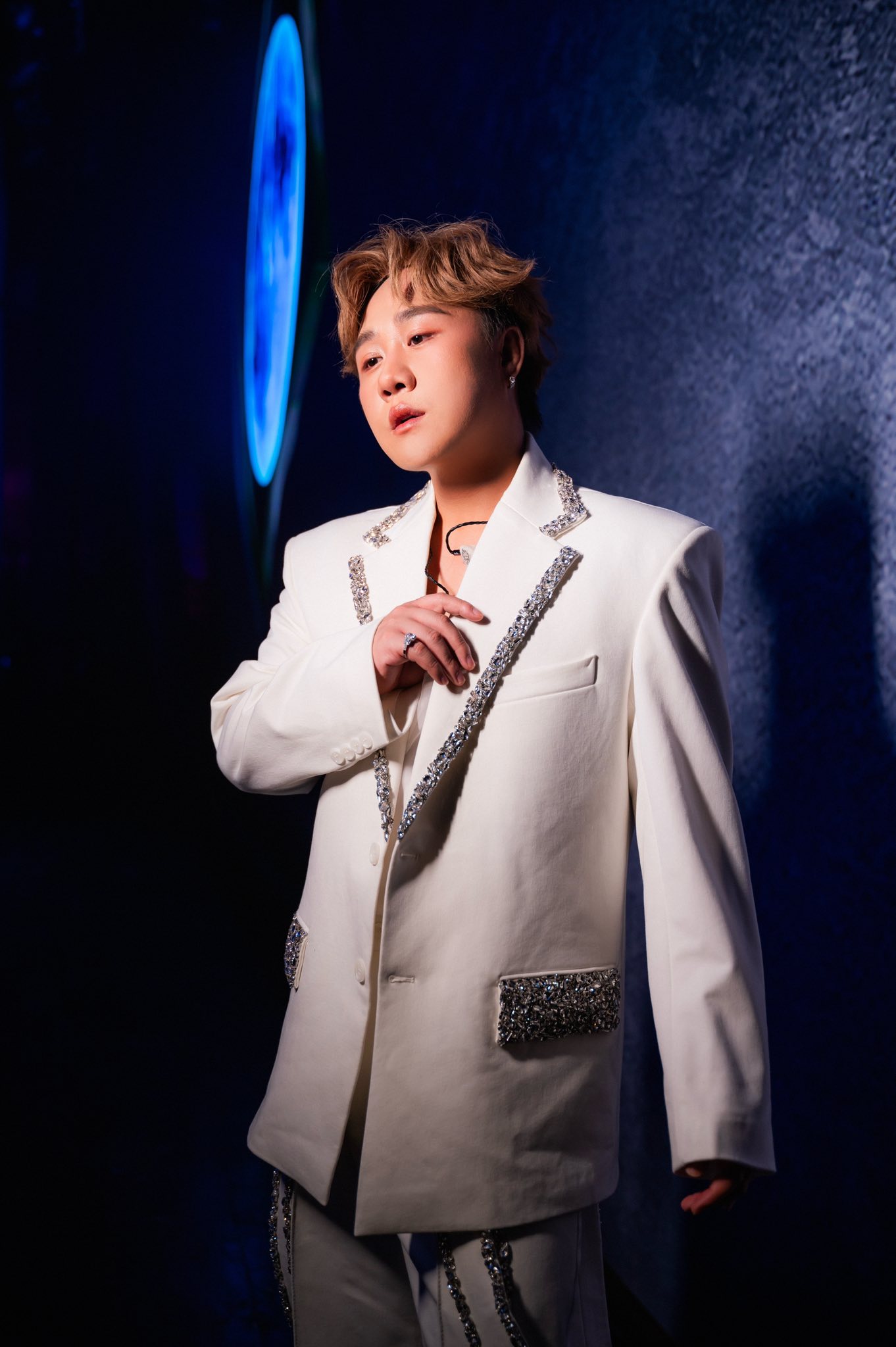 Threads ầm ĩ v&igrave; Trung Qu&acirc;n Idol- Ảnh 3.