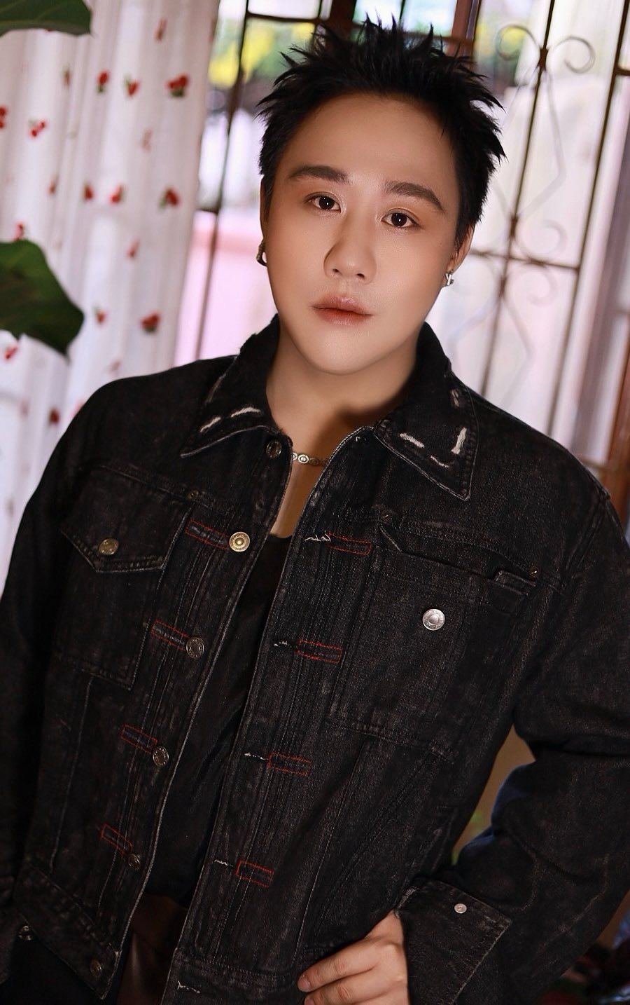 Mới nhất drama h&agrave;nh hung nữ b&aacute;c sĩ: Trung Qu&acirc;n Idol th&ocirc;ng b&aacute;o ngưng hoạt động rồi xo&aacute; post sau 10 ph&uacute;t- Ảnh 1.