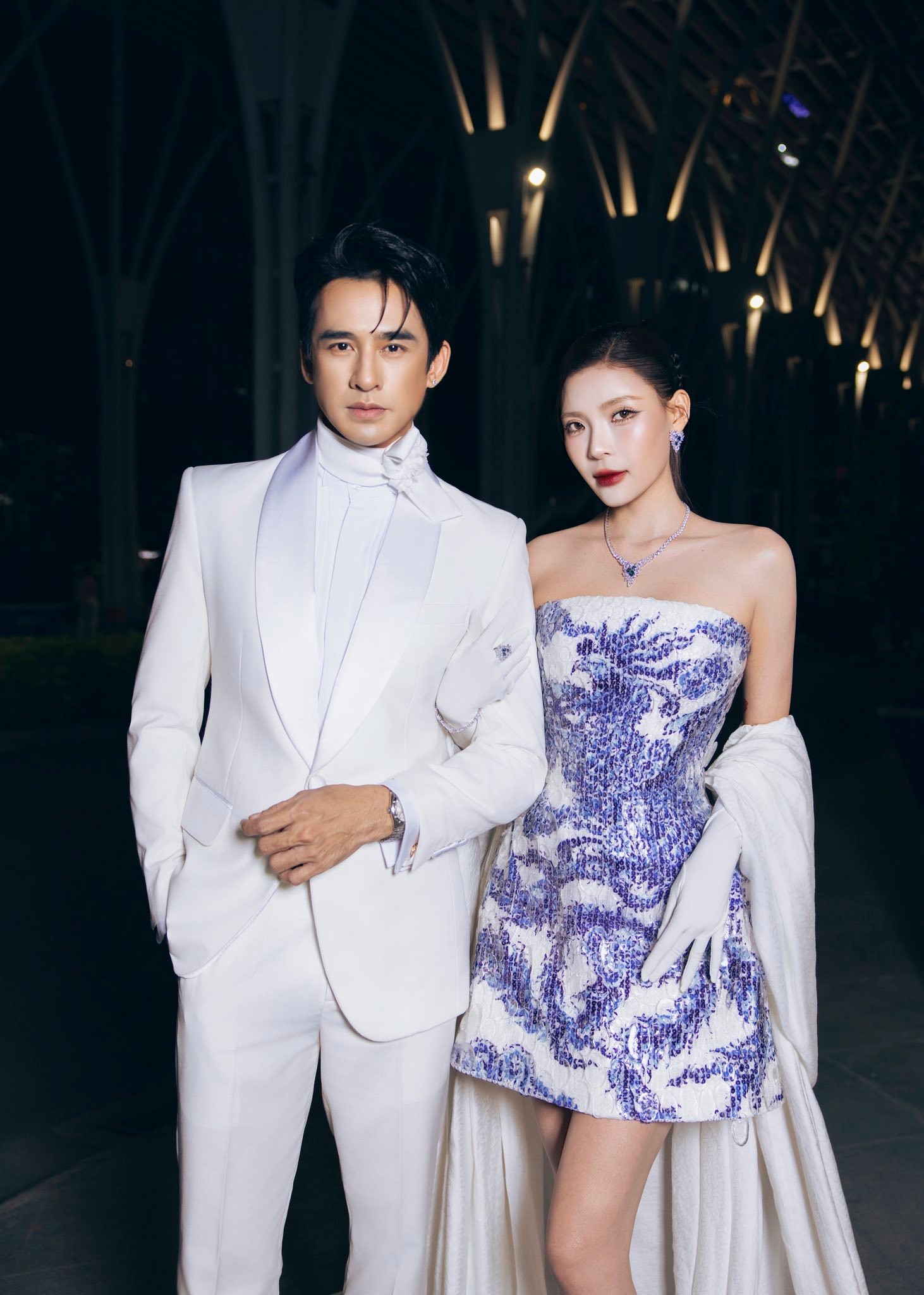 Biệt thự 200m&sup2; của Th&uacute;y Diễm - Lương Thế Th&agrave;nh ở Thủ Đức: Hệt resort 5, ph&ograve;ng chứa đồ hiệu sang như ngo&agrave;i store - Ảnh 1.