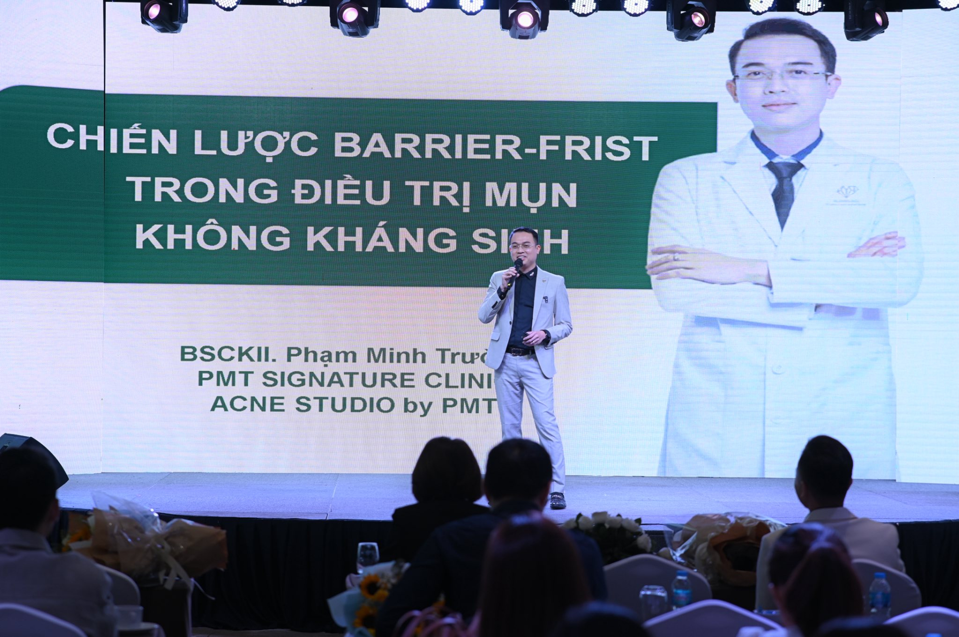 B&aacute;c sĩ thẩm mỹ tố ca sĩ Trung Qu&acirc;n "t&aacute;c động vật l&yacute;" vợ m&igrave;nh l&agrave; ai?- Ảnh 2.