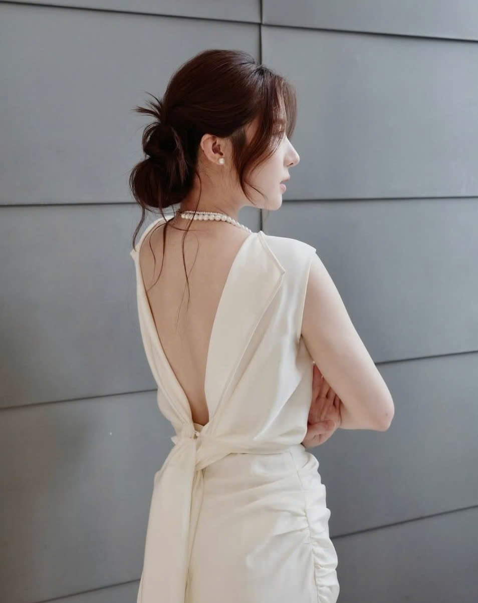 Vợ y&ecirc;u 14 năm của Qu&acirc;n A.P: Visual như Lưu Diệc Phi, body c&ograve;n đỉnh hơn!- Ảnh 5.