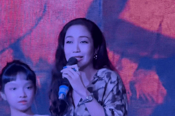 Ốc Thanh V&acirc;n: Kh&ocirc;ng hiểu sao con t&ocirc;i cũng biết, c&ograve;n gửi lại đoạn clip t&ocirc;i đang chửi chồng- Ảnh 1.