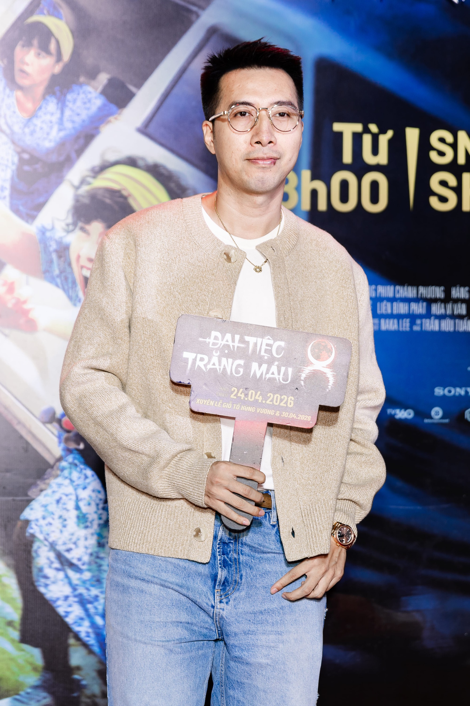 Thảm đỏ Đại Tiệc Trăng M&aacute;u 8: Tam Triều D&acirc;ng - V&otilde; Điền Gia Huy đẹp đ&ocirc;i chết mất, visual Miu L&ecirc; g&acirc;y sốc MXH- Ảnh 13.