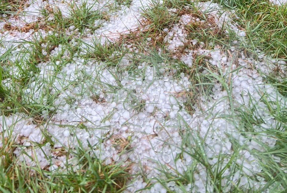 Kh&ocirc;ng kh&iacute; lạnh 2026 Dự b&aacute;o lốc , s&eacute;t , mưa đ&aacute; ảnh hưởng miền Bắc - Ảnh 1.