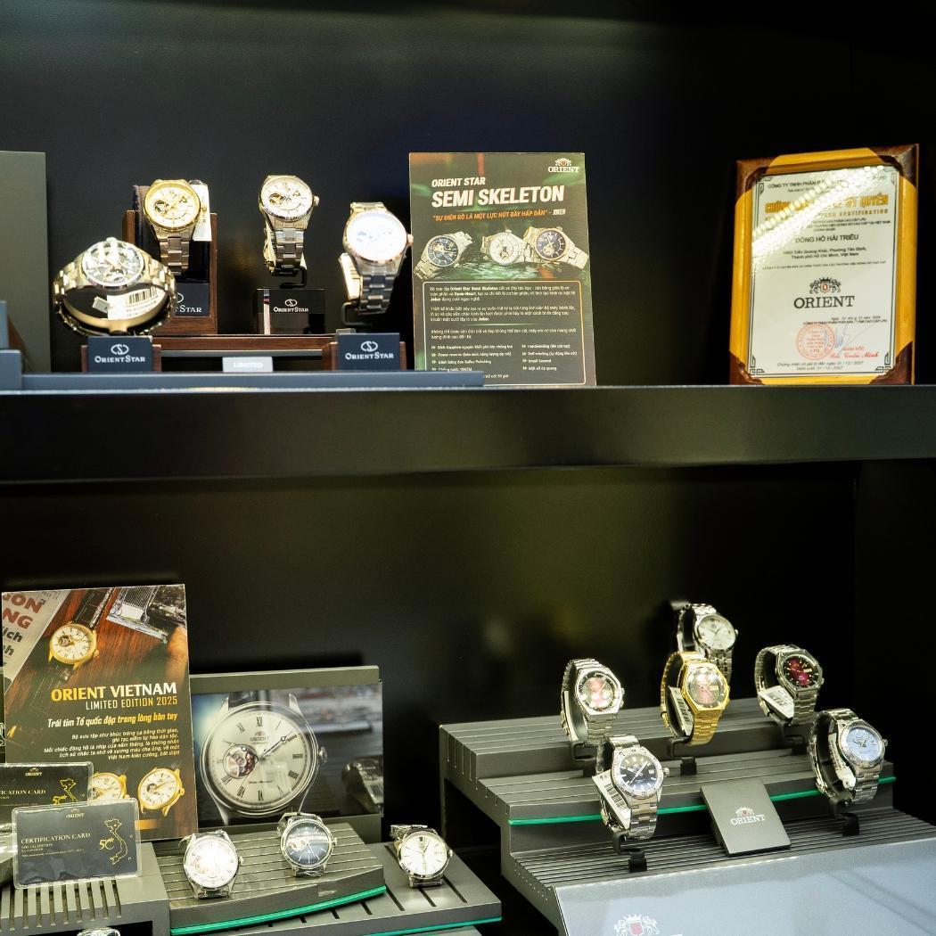 Đồng Hồ Hải Triều: Nơi quy tụ 20+ thương hiệu danh tiếng thế giới - Ảnh 2.