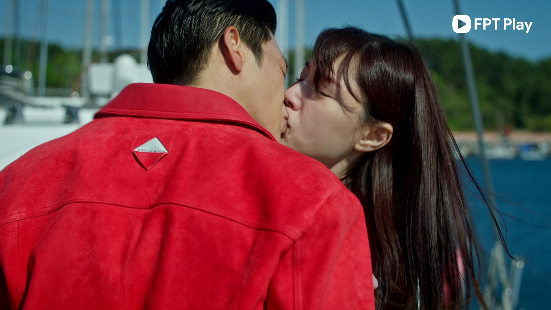 Phim H&agrave;n th&aacute;ng 4: khẩu vị lạ từ &ldquo;B&ugrave; Nh&igrave;n B&oacute;ng Đ&ecirc;m&rdquo; v&agrave; &ldquo;Kẻ Th&ugrave; Chung Giường&rdquo; - Ảnh 2.