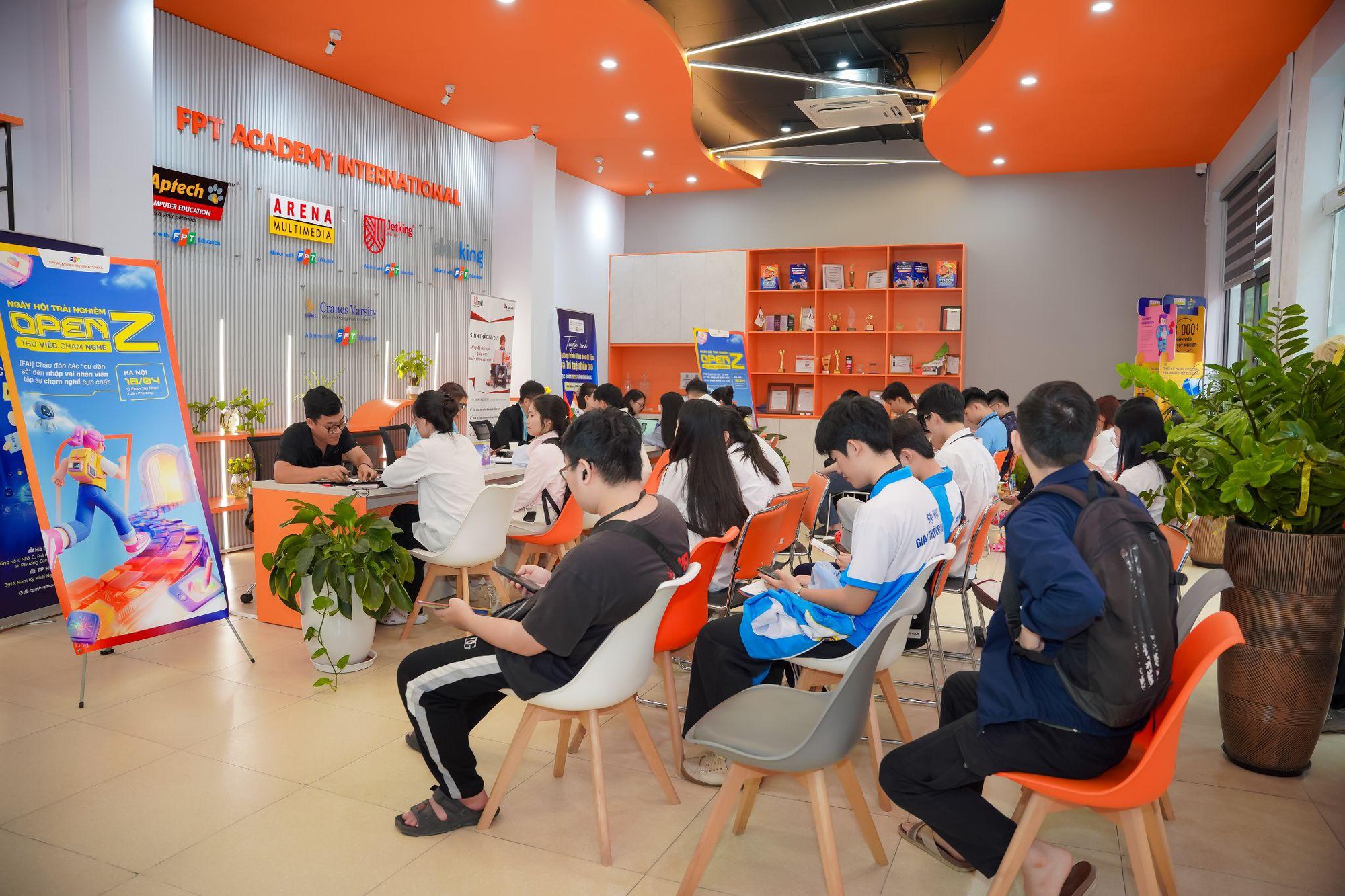 Open Z mở lời giải cho b&agrave;i to&aacute;n nh&acirc;n lực thời AI - Ảnh 1.